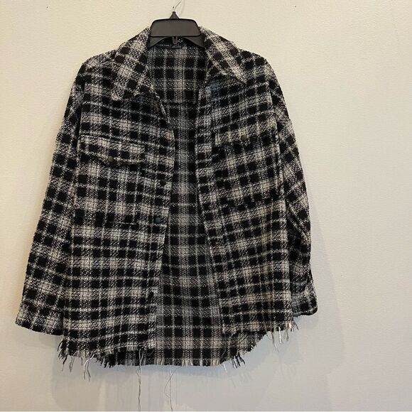 Women's Black and White Shacket - Picture 1 of 8